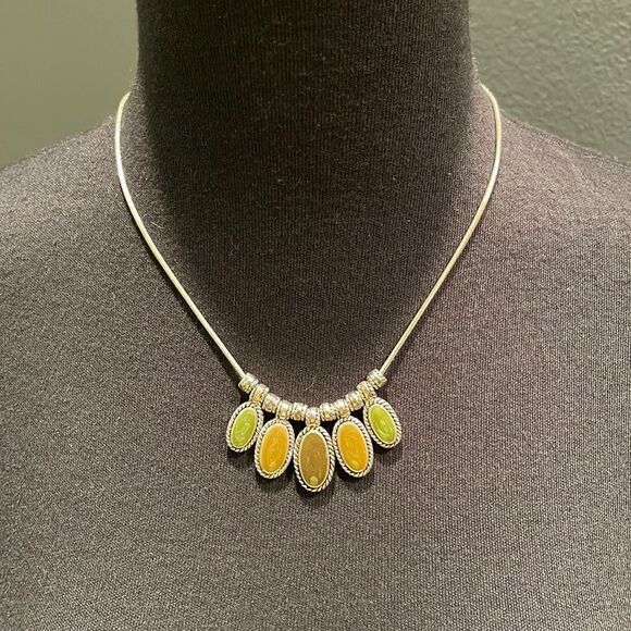 Kenneth Cole (KC) silver trusted edge oval green/brown/caramel stone necklace - Picture 1 of 5